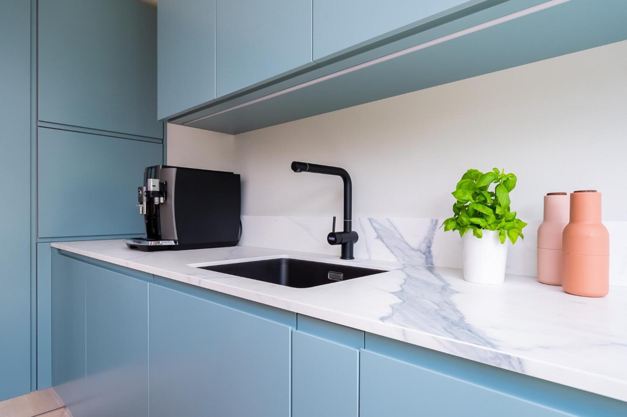 Fabulous Location Apartments Deluxe تالين الغرفة الصورة